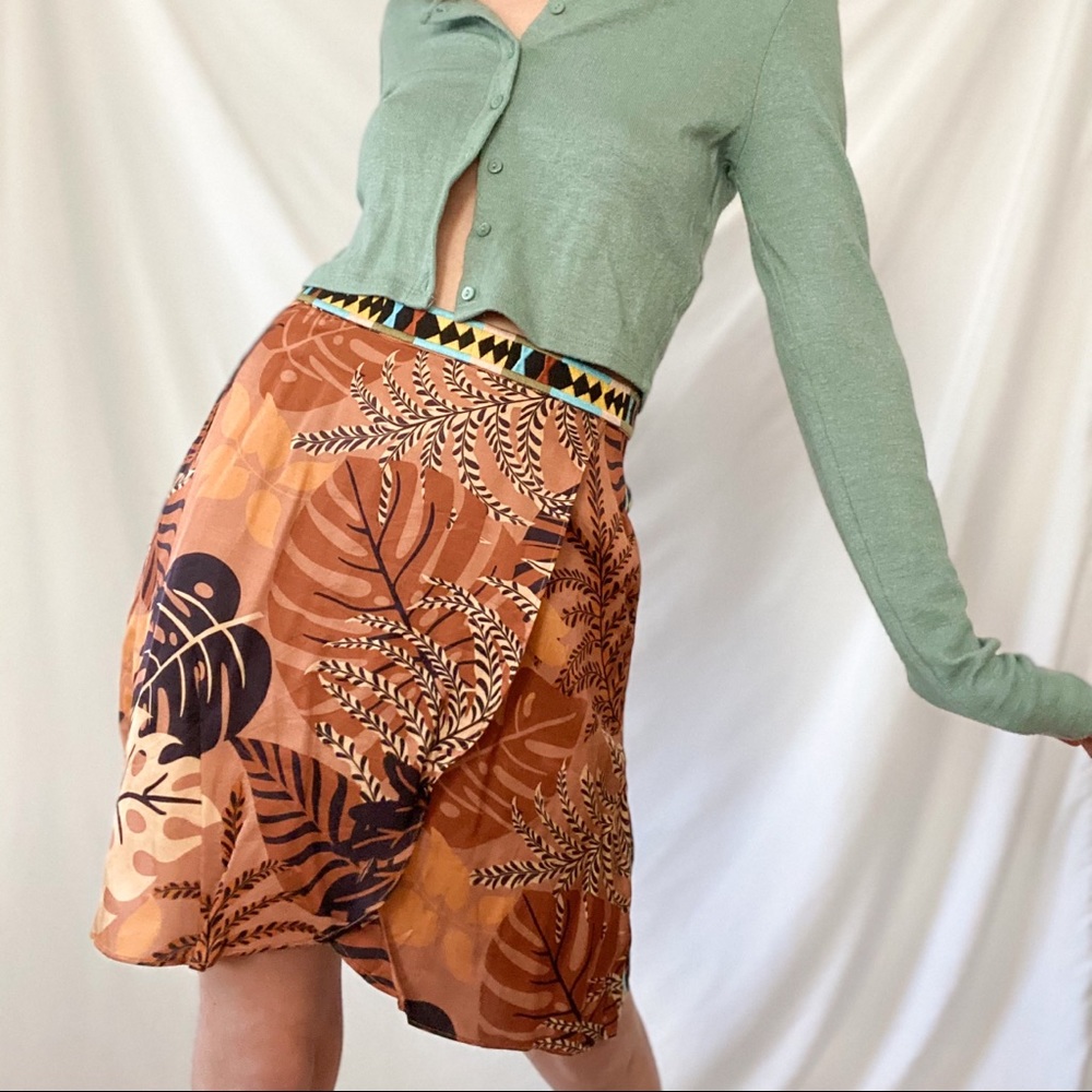 NWT FARM RIO SKIRT - Picture 2 of 5